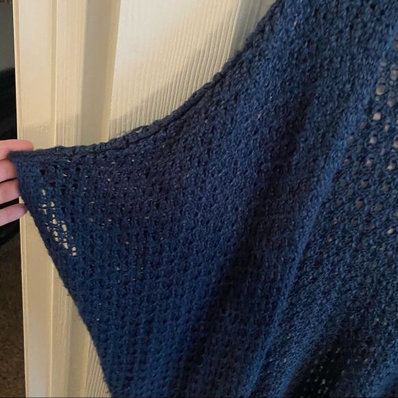 Charming Charlie Open Knit Poncho Sweater Size Small - Picture 7 of 7